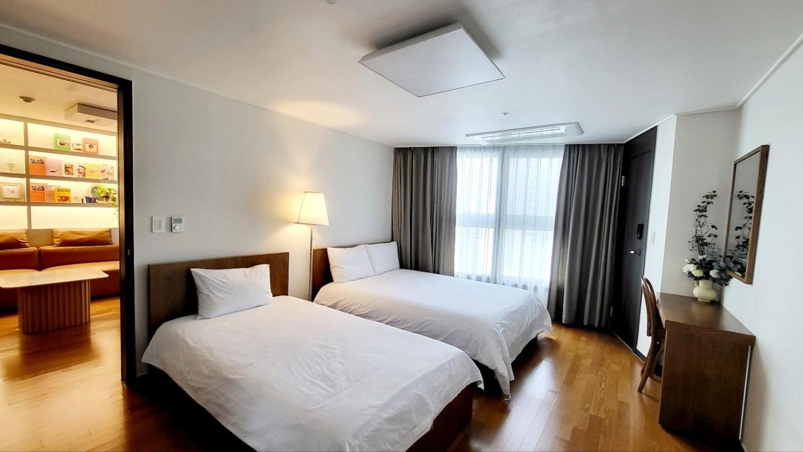 Haeundae Lavender House-Irua Hotel Busan Ngoại thất bức ảnh