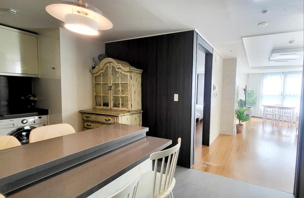 Haeundae Lavender House-Irua Hotel Busan Ngoại thất bức ảnh