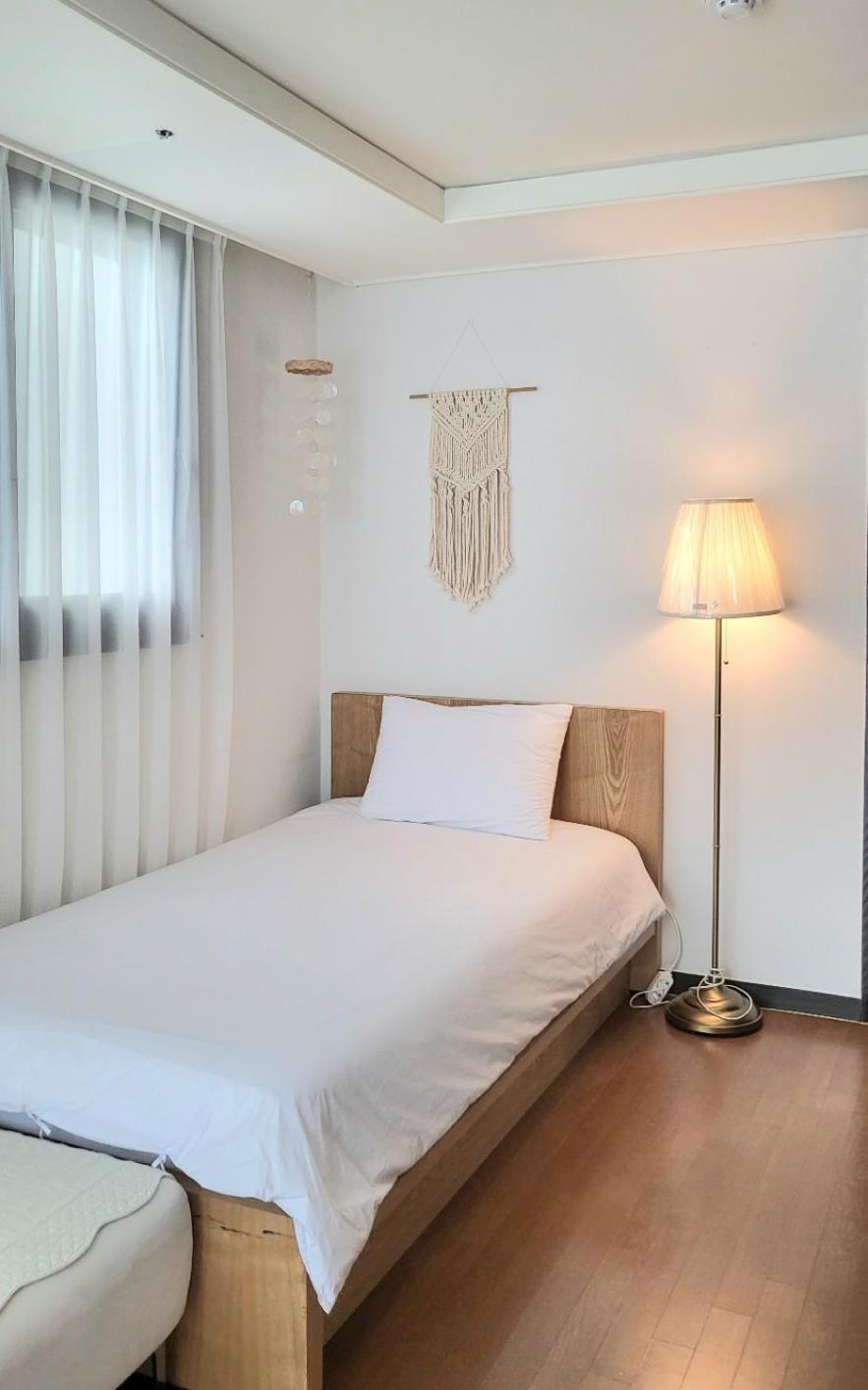 Haeundae Lavender House-Irua Hotel Busan Ngoại thất bức ảnh