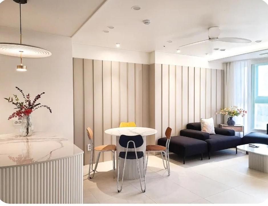 Haeundae Lavender House-Irua Hotel Busan Ngoại thất bức ảnh